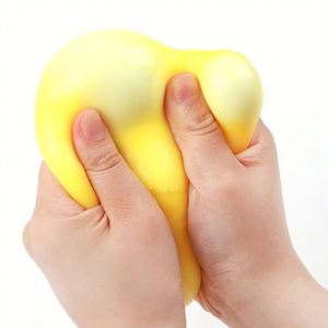 Nuevo Producto: Cubo de Queso Fufu Gigante, Suave, de Ascenso Lento, para Apretar, Juguete de Oficina en Caja Sorpresa - Product Image 3