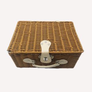 Fábrica de China, venta al por mayor, precio barato, cesta de <span class=keywords><strong>picnic</strong></span> de ratán para <span class=keywords><strong>4</strong></span> <span class=keywords><strong>personas</strong></span>, hecha de plástico duradero - Product Image 5