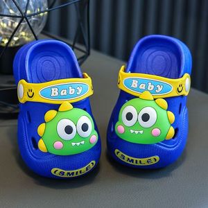 Chaussons Offre Spéciale personnalisés de luxe pour bébés été hiver maison style intérieur extérieur PVC semelle intérieure matériau sandales - Product Image 3