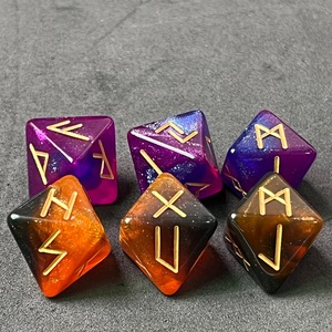 Dados de Runas de Lujo Duraderos Grabados en Acrílico de 8 Caras, Octaedro Hueco de Fantasía con Constelaciones Europeas y Americanas - Product Image 1