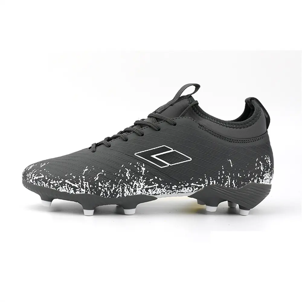 New 2022 Futsal Court Shoes Indoor Soccer Football Boots Soccer Cleats