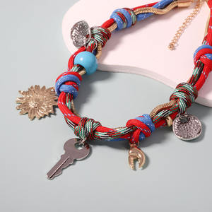 Retro Trend Fashion Multi-accesorios Aleación Colgante Cuerda tejida a mano Cadena de clavícula Collar femenino - Product Image 4