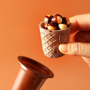 Snack all'ingrosso 320g: Cono Gelato, <span class=keywords><strong>Biscotto</strong></span> a Tazza al Cioccolato, <span class=keywords><strong>Biscotto</strong></span> Commestibile Halal, Tazza di Cioccolato Commestibile, <span class=keywords><strong>Biscotto</strong></span> al Cioccolato - Product Image 3