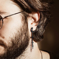 Offre Spéciale européen américain Punk Hip-hop en acier inoxydable boucles d'oreilles transfrontalières trois croix chaîne hommes et femmes oreille Clips