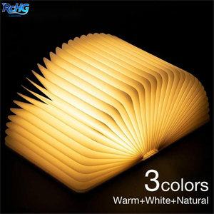 Lámpara de Libro Plegable LED Recargable de Litio-Ion con Cubierta de Tela Lumio, Luz Nocturna con Logotipo Personalizado, Blanco Cálido, 1 Año de Garantía - Product Image 2