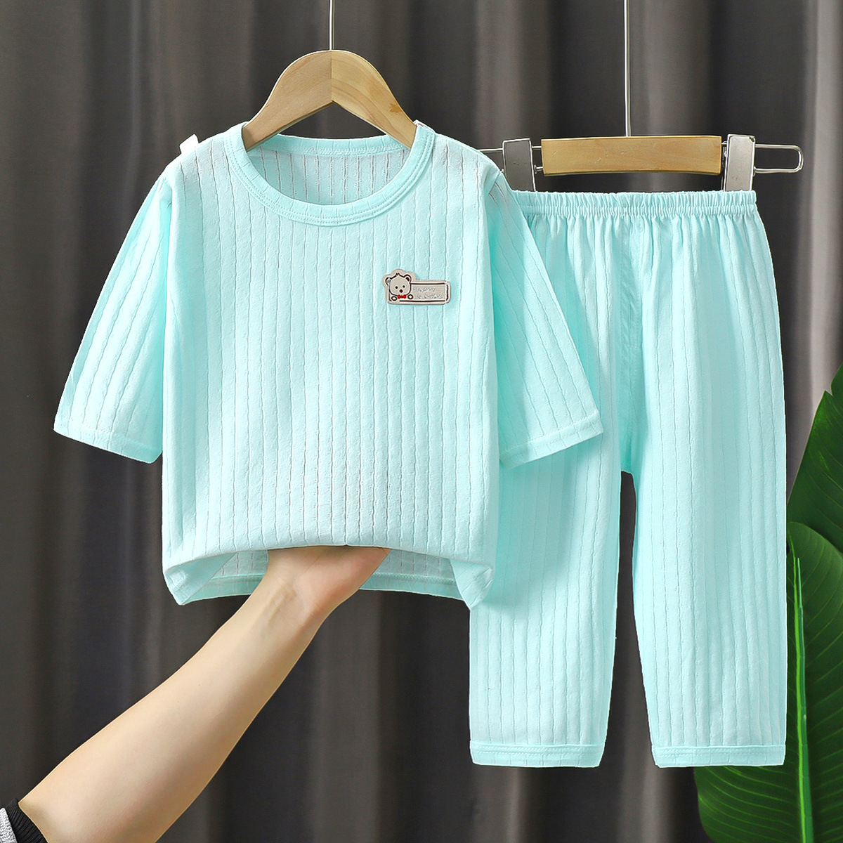 Vêtements de maison vert