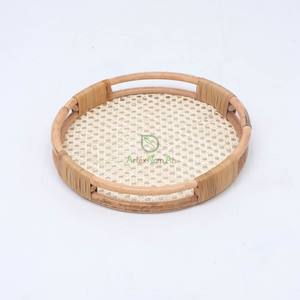 Plateau de service à tissage ouvert en rotin rond naturel fait à la main Plateau de tissage en rotin décoratif - Product Image 3