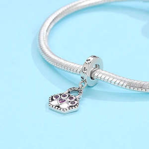 Colgante de Plata S925 con Huella de Pata y Corazón de Circonita Púrpura Oxidado para Bolso, Joyería para Amantes de Perros y Gatos - Product Image 3