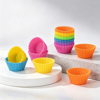 Moule à cupcakes en silicone multicolore avec logo personnalisé, sans BPA, pour la pâtisserie domestique, outils de pâtisserie