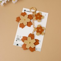 Tas Rumbai Bunga Sakura Dengan Gantungan Kunci Kulit Bunga Sakura untuk Anak Perempuan dan Liontin Bunga Berbeda Warna.