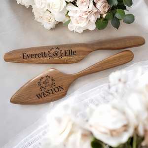 Couteau et Spatule de Mariage Personnalisés en Bois avec Gravure Nom/Date, Ensemble de Découpe, Couteau à Gâteau, Cadeau pour Fête d'Anniversaire - Product Image 2