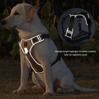 Harnais de luxe réglable pour chien, gilet respirant réfléchissant anti-traction avec poignée pour la promenade quotidienne, logo personnalisé