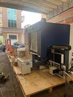 Machine de découpe laser à fibre automatique G120C à suspension latérale avec système de contrôle Cypcut pour tubes en acier, configuration CNC 4 axes