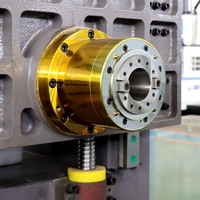 Tour CNC horizontal robuste avec rangée d'outils, machine industrielle CNC Torno