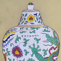 LINGFENG Décoration Orientale Art du Patrimoine Chinois Vase Dragon Peint à la Main en Céramique Cinq Couleurs Style Dynastie Ming Art Mural en Soie