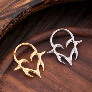 Anneaux de nez et boucles d'oreilles en titane G23 ASTM F136 16G avec zircon cubique en forme de cœur, accessoires de piercing corporel adaptés aux femmes et aux hommes - Product Image 5