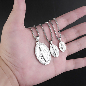 Colgante de la Virgen María, Dijes de Acero Inoxidable Chapados en Oro, Dijes Religiosos para Hacer Joyas - Product Image 2