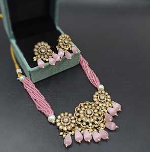 Ensemble ras-de-cou Kundan ethnique plaqué or pour femmes collier avec boucles d'oreilles style goutte bijoux collier ras du cou - Product Image 5