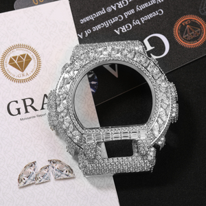 Lunette de montre Moissanite Iced Out pour DW6900 avec design à bords dentelés et pointes épineuses, collection G-Shock DW-6900 - Product Image 4