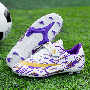 รองเท้าฟุตบอลแบบสั่งทำพิเศษ ปี 2026 คุณภาพสูง ระบายอากาศได้ดี ดีไซน์ทันสมัย แบบผูกเชือก สำหรับทุกเพศ ฤดูใบไม้ร่วง - Product Image 6