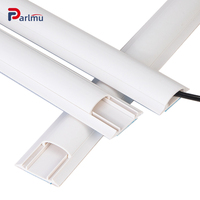Goulotte de câbles en PVC de haute qualité pour les systèmes de câblage dans les usines et les bâtiments Installation facile Résistant à la corrosion et au feu