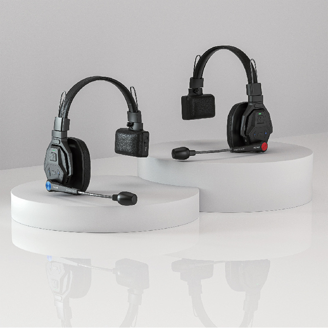 Full-duplex Wireless Headset Intercom System