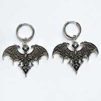 Boucles d'oreilles pendantes gothiques personnalisées en alliage creux style rétro, polyvalentes et tendance