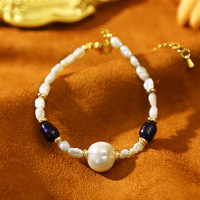 Collier de perles naturelles baroques noires et blanches, bracelet élégant et polyvalent en feuille d'or, bijoux chics pour tenue décontractée quotidienne
