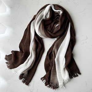 Prêt à expédier été respirant mode Super doux voyage voile léger glands châle Texture sale teint Ombre rides Hijab - Product Image 4