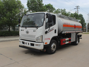 Camión Cisterna <span class=keywords><strong>de</strong></span> Combustible FAW 4x2 <span class=keywords><strong>de</strong></span> 8000 Litros, Vehículo <span class=keywords><strong>de</strong></span> Transporte Diésel, <span class=keywords><strong>Precio</strong></span> <span class=keywords><strong>de</strong></span> Fábrica en China, en Venta - Product Image 2