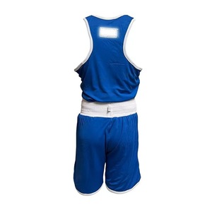 Combinaison de boxe personnalisée avec logo, pour hommes et femmes, respirante, à séchage rapide, veste et short rouge et bleu, kit d'entraînement - Product Image 5