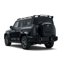 Accessoires extérieurs pour Jetour T2 Traveler : Calandre avant, Pare-chocs, Élargisseurs d'ailes, Jupes latérales, Aileron arrière, Cache-moteur