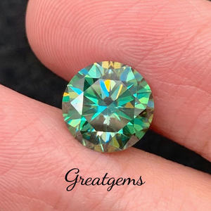 Moissanite de laboratoire verte, taille ronde brillante, pierre précieuse en vrac avec changement de couleur, qualité AAA premium pour la fabrication de bijoux - Product Image 2