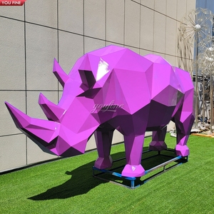YOUFINE Escultura de Rinoceronte de Acero Inoxidable Pulido a Espejo de Tamaño Real, Estatua de Rinoceronte Geométrica Facetada de Bajo Polímero para Uso Comercial - Product Image 5