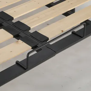 Telaio del letto King size tubo di acciaio nero in legno massiccio lamella di base del materasso in metallo