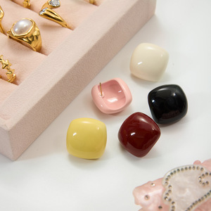 Pendientes de tuerca geométricos cuadrados de acero inoxidable en colores borgoña, rosa, blanco, amarillo y negro, joyería de moda. - Product Image 2