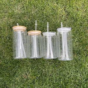 Recyclebare Blikvorm Drinkwaren Koffiemok Koude Drank Kinderen Plastic Mokken 20Oz 16Oz Acryl Plastic Tuimelaar Kan Met Bamboe Deksels
