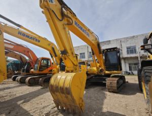 Excavadora de cadenas usada Komatsu PC200-8 de 20 toneladas, modelo 2020, cucharón de 0.8m, origen Japón, con bomba y caja de cambios - Product Image 2