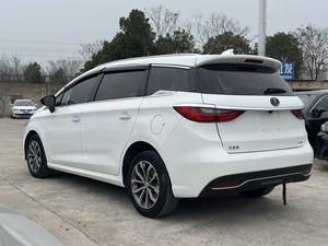 BYD Song MAX 2019 Usado, MPV Automático para Negocios, Estado Original del Vehículo, Disponible para Compras al por Mayor en Mercados Extranjeros - Product Image 6