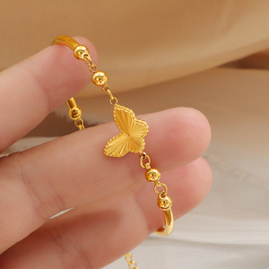 Bracciale a catena con ciondolo a farfalla in acciaio inossidabile placcato oro, stile coreano, alla moda, per donna, Quake E-commerce - Product Image 4