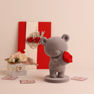 Behanmei Nuevo Regalo de Boda para Parejas, Ramo de Osos de Resina Flocada de Alta Calidad, Adornos para Propuesta de Matrimonio y Compromiso, China - Product Image 4