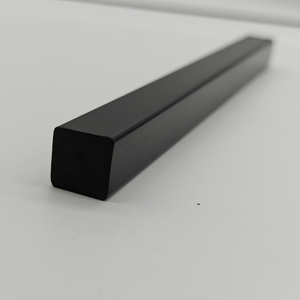 Profils en PVC extrudé noir, solides, durables, décoratifs, de haute dureté, matériaux industriels en plastique, vente en gros sur mesure - Product Image 1