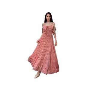 Vestido largo de tirantes finos estilo hada con volantes en la cintura natural, ideal como salida de baño o atuendo de vacaciones. - Product Image 5