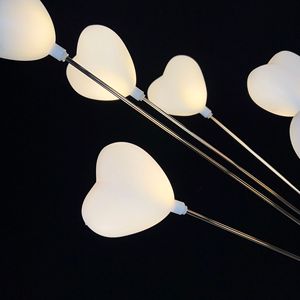 Novedad 2026: Lámpara de camino de hierro forjado con galvanoplastia, diseño de árbol del amor, romántica, con adornos en forma de corazón para bodas y decoración de burbujas para escenarios - Product Image 4