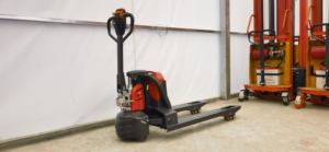 Transpaleta eléctrica Transpallet Transpaleta eléctrica todo terreno Transpaleta eléctrica <span class=keywords><strong>3000</strong></span> kg Transpaleta eléctrica - Product Image 4