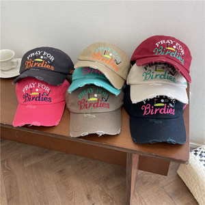 Gorra de Béisbol de 6 Paneles con Letras Bordadas, Estilo para Parejas, Lavada, Suave, con Cierre a Presión - Product Image 1