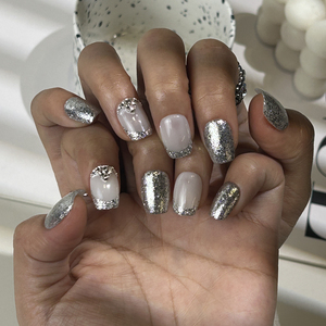 <span class=keywords><strong>Uñas</strong></span> Postizas Acrílicas <span class=keywords><strong>Cortas</strong></span> <span class=keywords><strong>de</strong></span> Lujo Plateadas Francesas con Purpurina Gruesa, Hechas a Mano, Cobertura Completa con Pegamento, <span class=keywords><strong>Uñas</strong></span> Artificiales <span class=keywords><strong>de</strong></span> Alta Calidad, 10 Piezas - Product Image 6