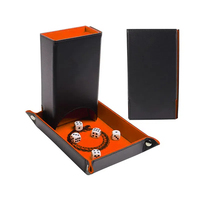 Hot New Customizable Square PU Tour de dés en cuir et plateau Table Top Gaming-Direct de l'usine