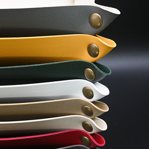 Plateau en cuir de qualité supérieure avec boutons en laiton écologiques, élégant pour le bureau et <span class=keywords><strong>la</strong></span> décoration intérieure - Product Image 6
