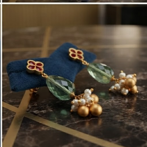 Pendientes de Oro Fino de 22K con Piedras Preciosas y Racimo de Perlas, Joyería de Lujo Hecha a Mano para Mujer, Pendientes de Flores Vintage - Product Image 6